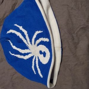 Men's winter beanie by: Spyder Brand